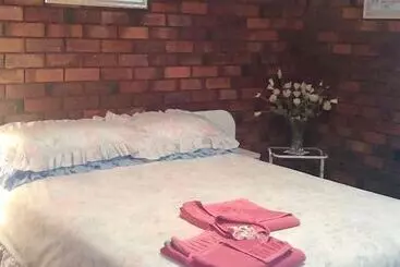 بنسيون Pamela's Retreat