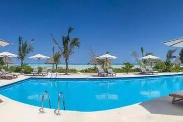 هتل Kisiwa On The Beach