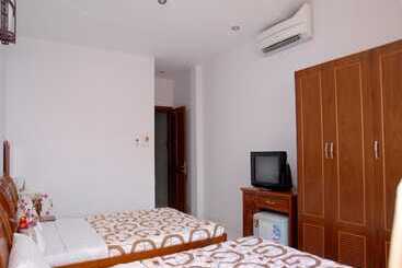 هتل Saigon Cozy2