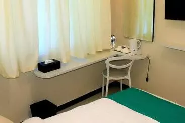 בית מלון כפרי Marina Mamberamo