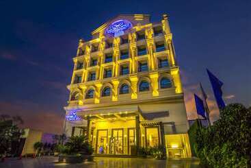 Отель Sarovar Portico Jalandhar