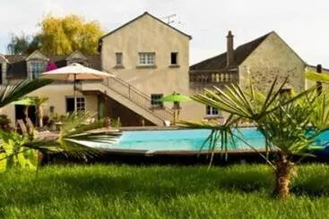 膳宿费 Le Clos Marie