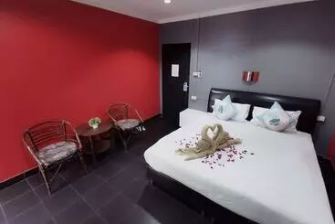 Hotel Belle Cose Guest House Phuket