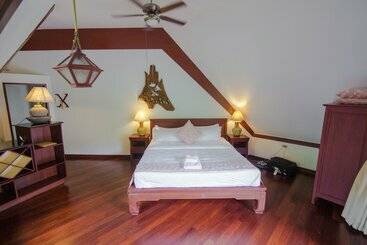 בית מלון כפרי Coco Palace Resort