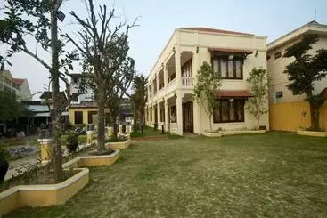 پانسیون Tea Garden Villa