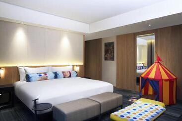 هتل Aloft Taipei Zhongshan