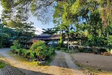 Szálloda Balay Tuko Garden Inn