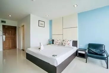 Ca Hotel And Residence Phuket