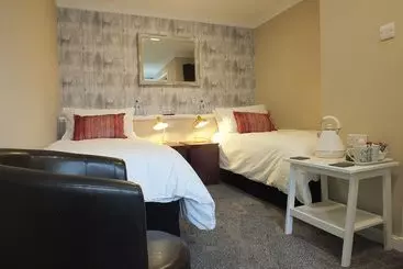 Отель The Crown