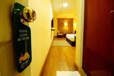 Hotell Oyo Rooms Am Road Csi Church