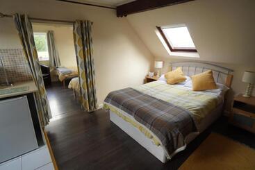 민박 Common Farm Motel