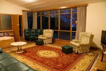 Отель Derwent Hideaway