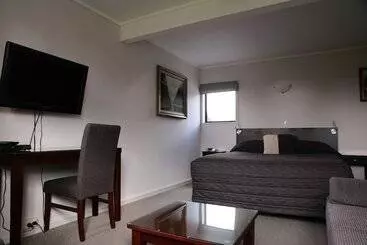 בית מלון כפרי Tussock Grove Boutique