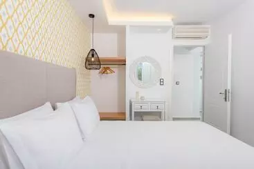 آپارتمان Akti Belvedere Color & Essence