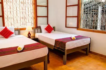 Base Villa Phnom Penh Hostel