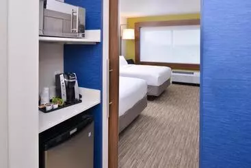 Hotel Holiday Inn Express & Suites Madison, An Ihg