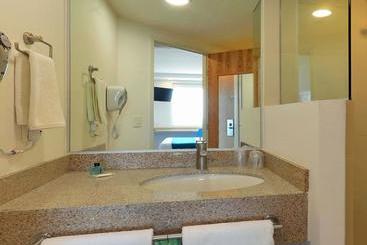 호텔 One Salamanca Oriente