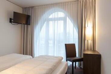 Отель Tobbaccon