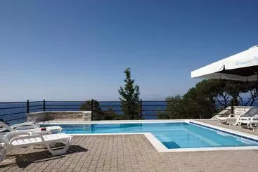 Apartahotel Anassa Mare Villas & Residences
