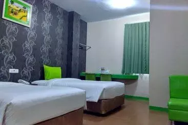 בית מלון כפרי Agung Makassar