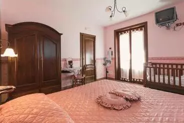 קוטג'' Il Frescale Country House