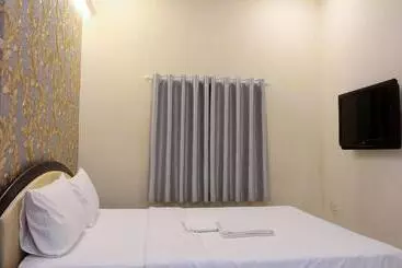 Violet Star Hotel And Spa