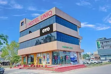 Hotel Oyo Flagship 81098  Uniq