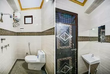 Flagship Hotel D S Palace