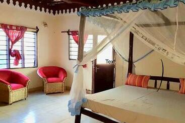 פנסיון Room In Guest Room   A Wonderful Beach Property In Diani Beach Kenyaa Dream Holiday Place