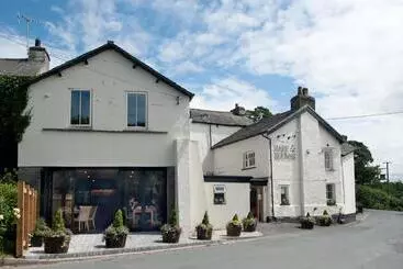 Alberg The Hare And Hounds, Levens