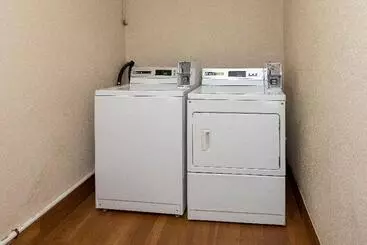 モーテル Red Roof Inn Plus+ Huntsville – Madison