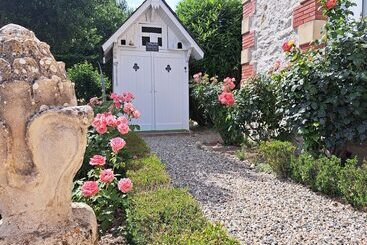 פנסיון Au Milieu Coule La Garonne