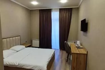 Hotel Very Well Guest House