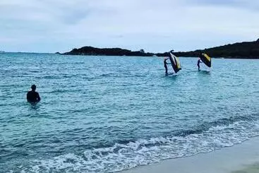 アパートホテル T2 4 Personnes Résidence De Vacances Avec 3 Piscines Les Hameaux De Saint Cyprien Lecci De Porto Vec