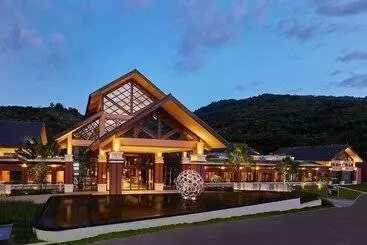 Hotelli Four Points By Sheraton Hainan, Qiongzhong