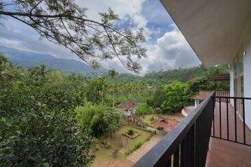 호텔 Misty Heights By The Sanihara