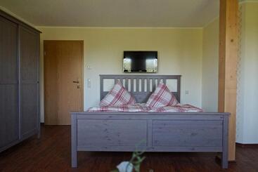 酒店 Gasthaus Rundteil