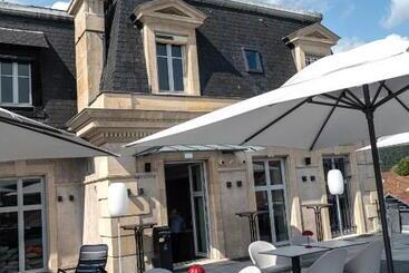 Best Western Premier Le Chapitre Hotel And Spa