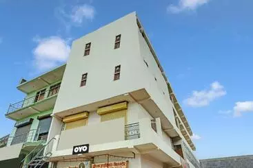 Hôtel Oyo Flagship 81310 Green Guest House