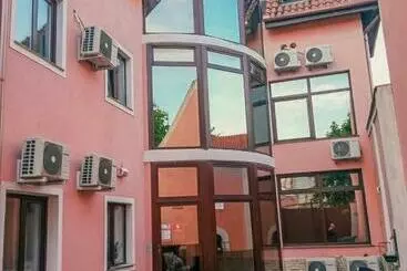 Central Hostel Partener