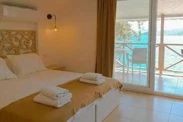 Aparthotel İlios Butik