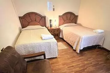 پانسیون Culta Hostel & Cultural Center
