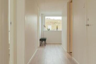 Nordic Swan Aparthotel With Panoramic Seaview