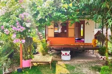 リゾートホテル Phonphusang Utopia Farmstay