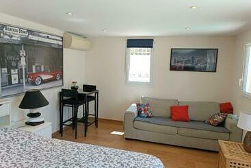 Bed and Breakfast Chez Aurore Et Adri