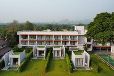 Hotelli Raintree Boutique