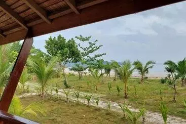 La Tranquilidad Beach Club