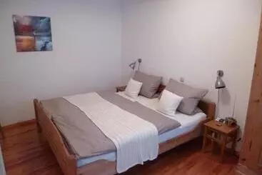 Hotelli Alter Winzerhof Weisenheim Am Berg E.k