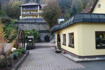 Gasthof Hotel Schwarzes Roß