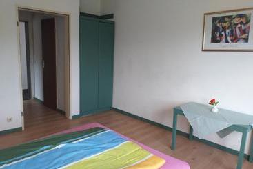 בית מלון כפרי Uerziger Wuerzgarten